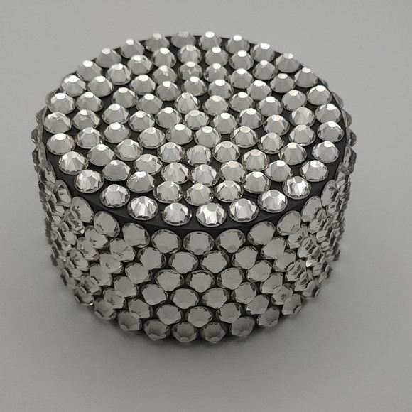 Voss Water Bling Rhinestone Bottle one-of-a-kind Zodiac crystals - Picture 8 of 10